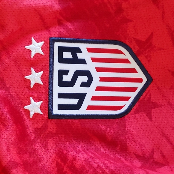Nike USA dri fit top - Picture 3 of 3